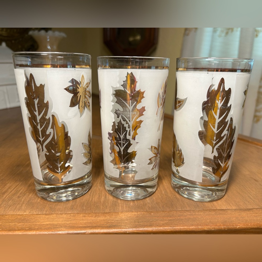 Set of 3 Vintage MCM Starlyte Gold Leaf-pattern Tumblers 12oz capacity 5.5"tall